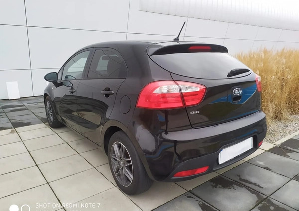 Kia Rio cena 10900 przebieg: 220000, rok produkcji 2011 z Puławy małe 326